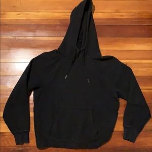 Lululemon black cropped sweatshirt